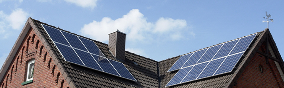 Photovoltaik - auch Ost- Westdächer sind ertragreich